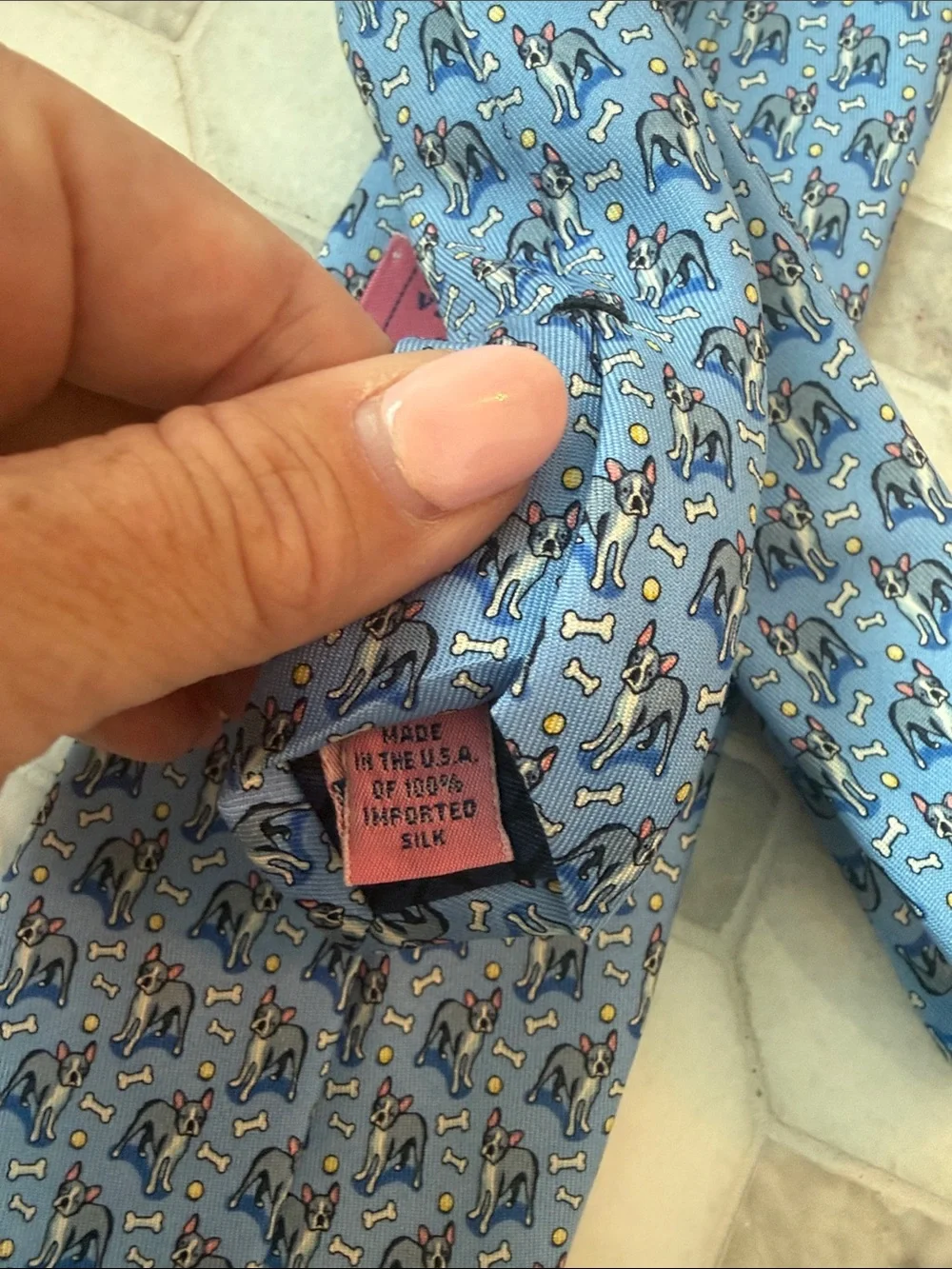 Vineyard Vines Light Blue Dog & Bone Pattern Men's Tie